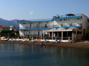 Artemis Hotel